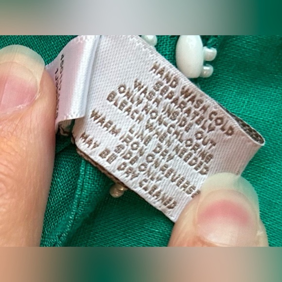 Beaded Chico’s green & white linen/cotton blouse, intricate bead work, beautiful - Picture 6 of 8